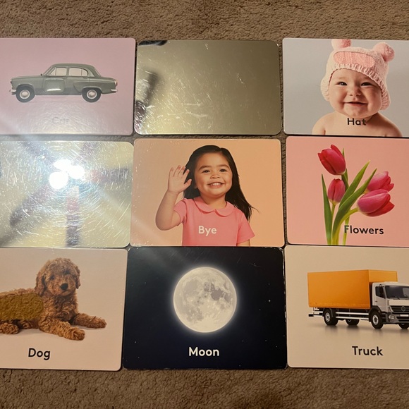 Lovevery things I see texture cards and extra cards - Picture 2 of 5